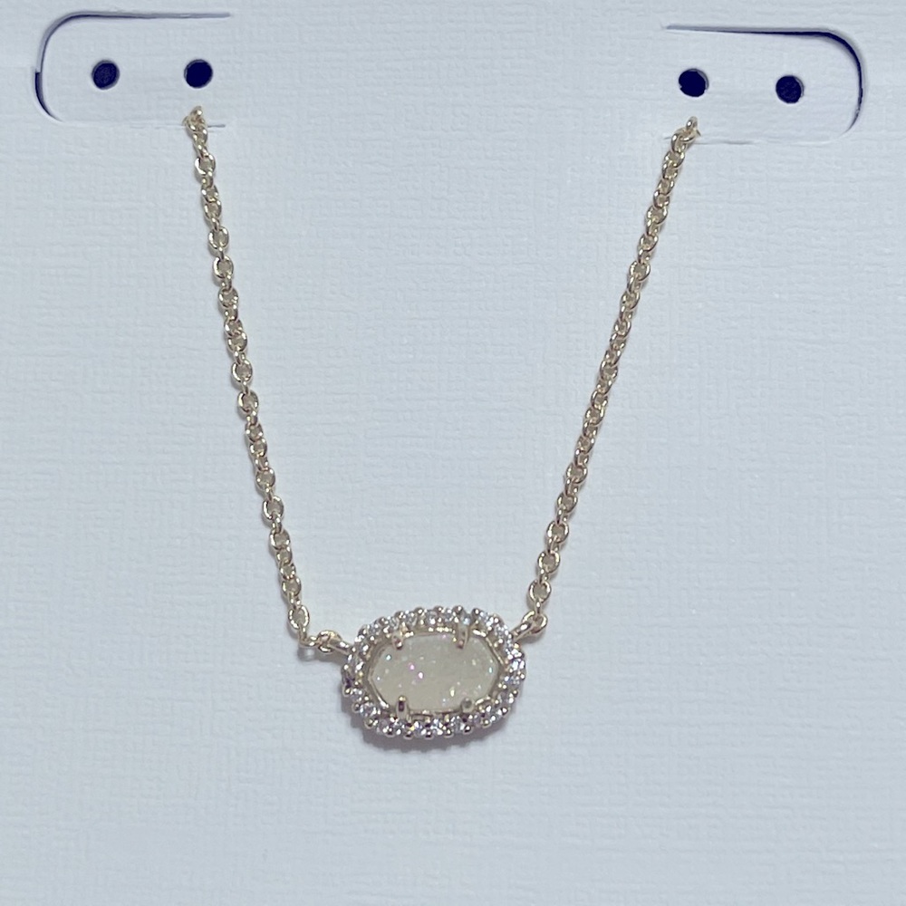 Kendra Scott Chelsea Pendant Necklace